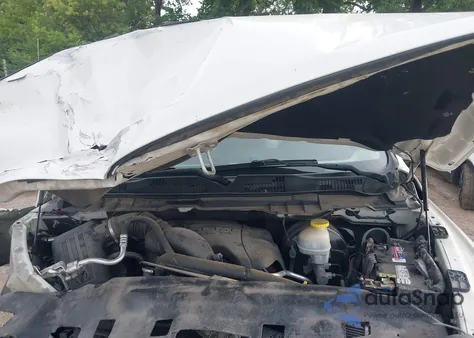 2018 Ram 1500 Laramie 4X4 5'7 Box из США, поврежденный, VIN 1C6RR7NT1JS159292